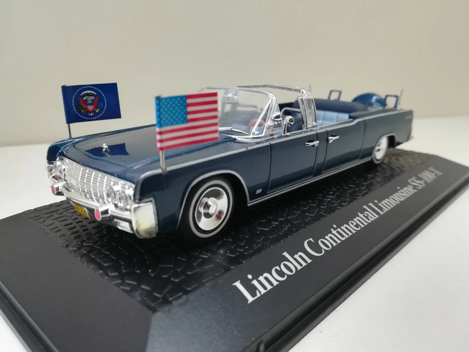 LINCOLN Continental Limousine SS100 X - J.F.K. 1963 - 1:43 Atlas/Norev - Immagine 4 di 4