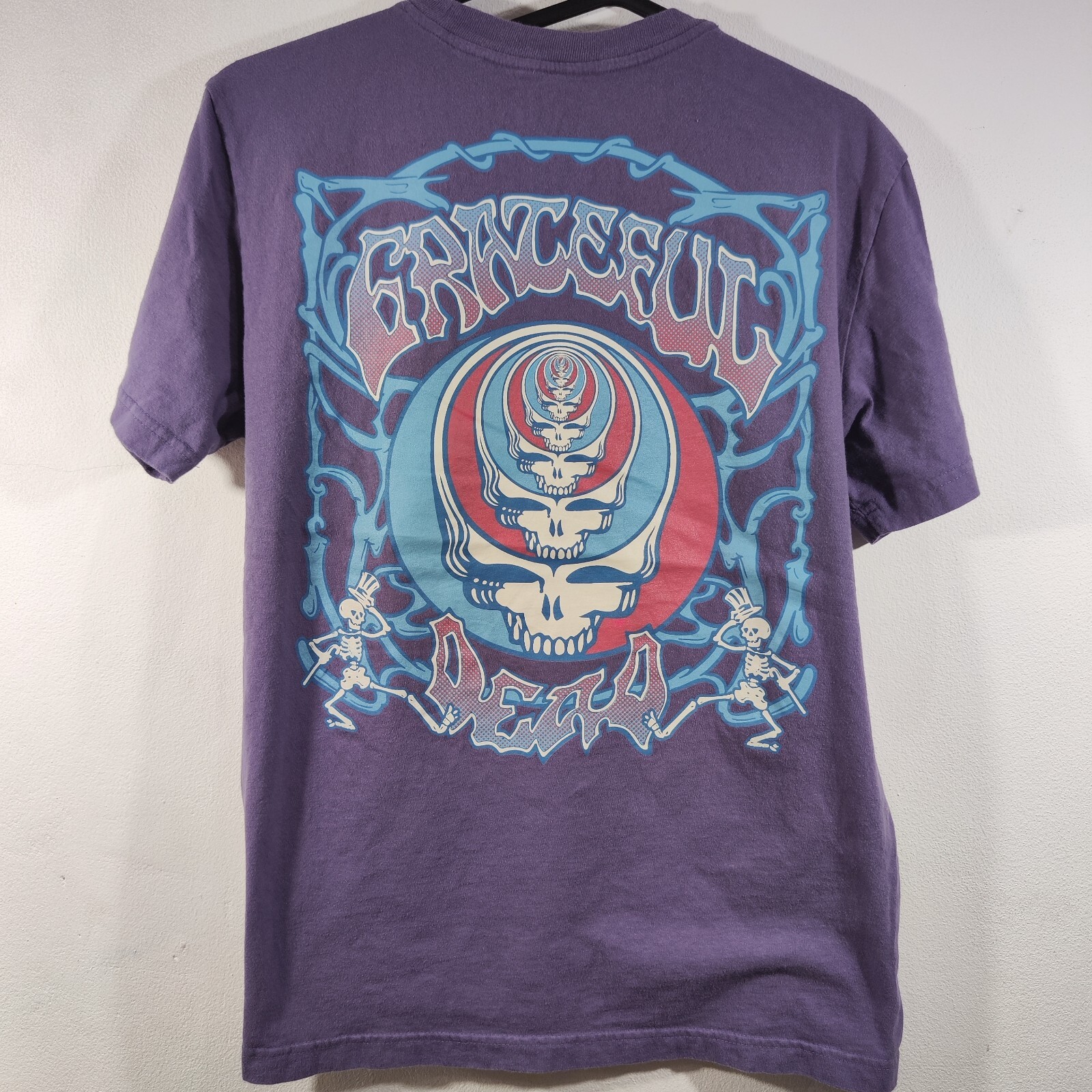Grateful Dead vintage band tee in size small