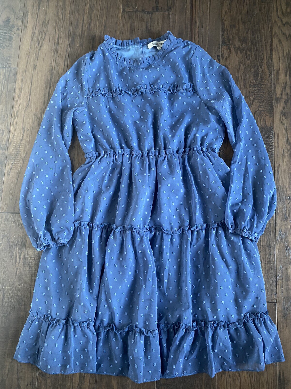 Foto 1 di 7