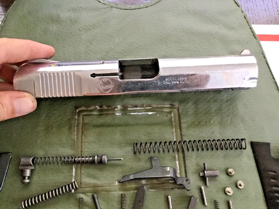 Lote piezas Lorcin L9 9mm - reconstruir/reparar piezas Foto 3 de 4