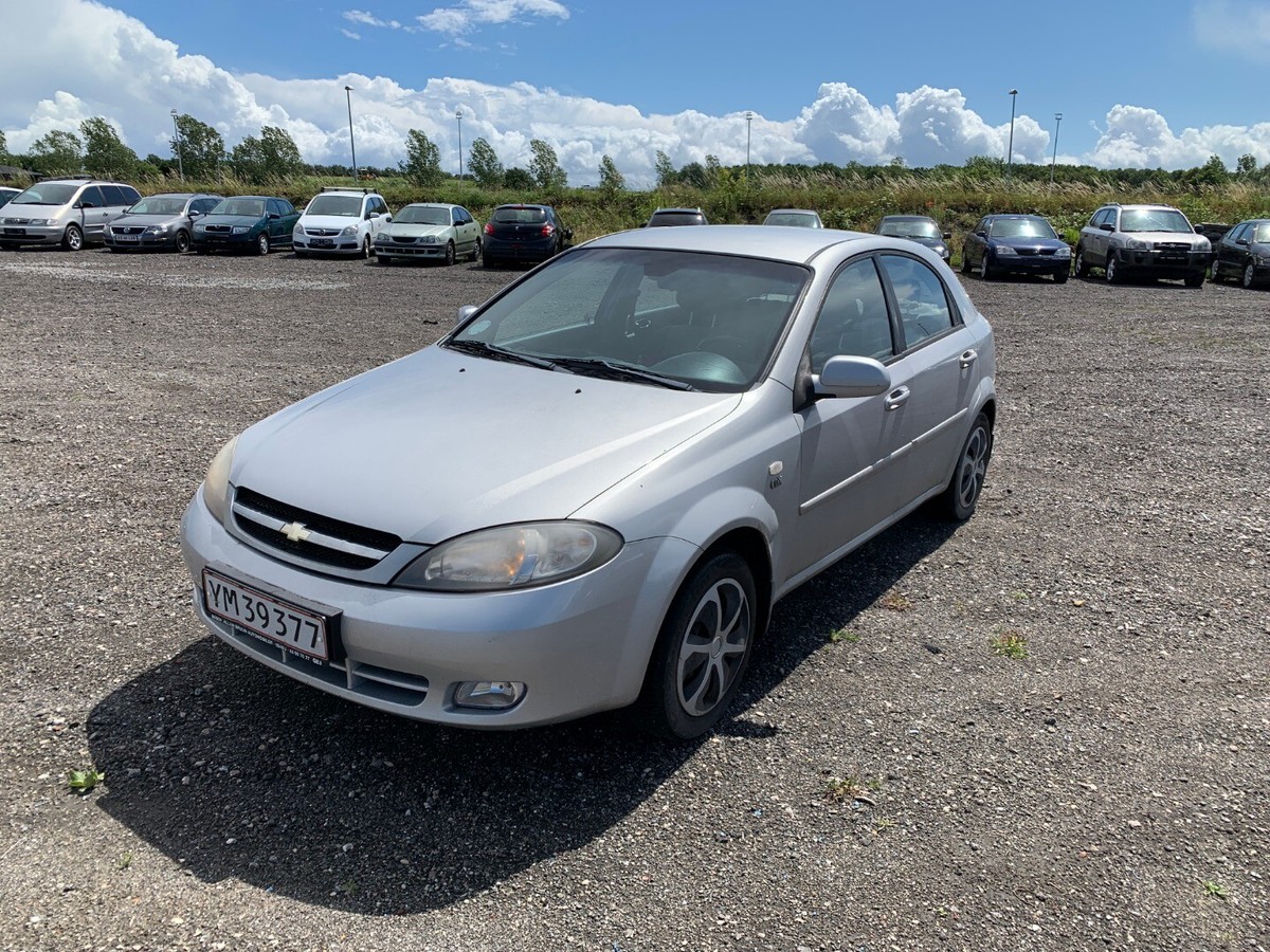 Chevrolet lacetti вес