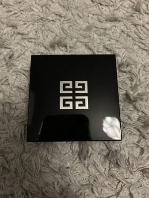 Givenchy Healthy Glow Powder   Nuance 2.5 Naturel Rosé 