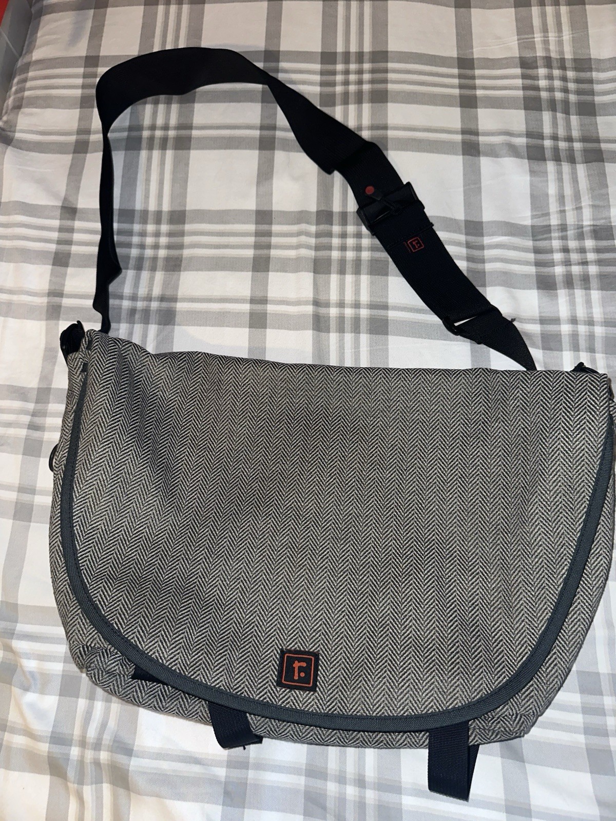 Rickshaw Medium Zero Messenger San Francisco Gray… - image 11