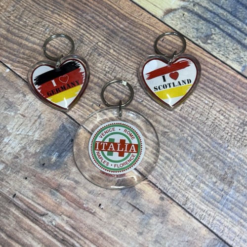 Lot of 3 Vintage Souvenir Travel Key chains Europe Scotland Italy Germany