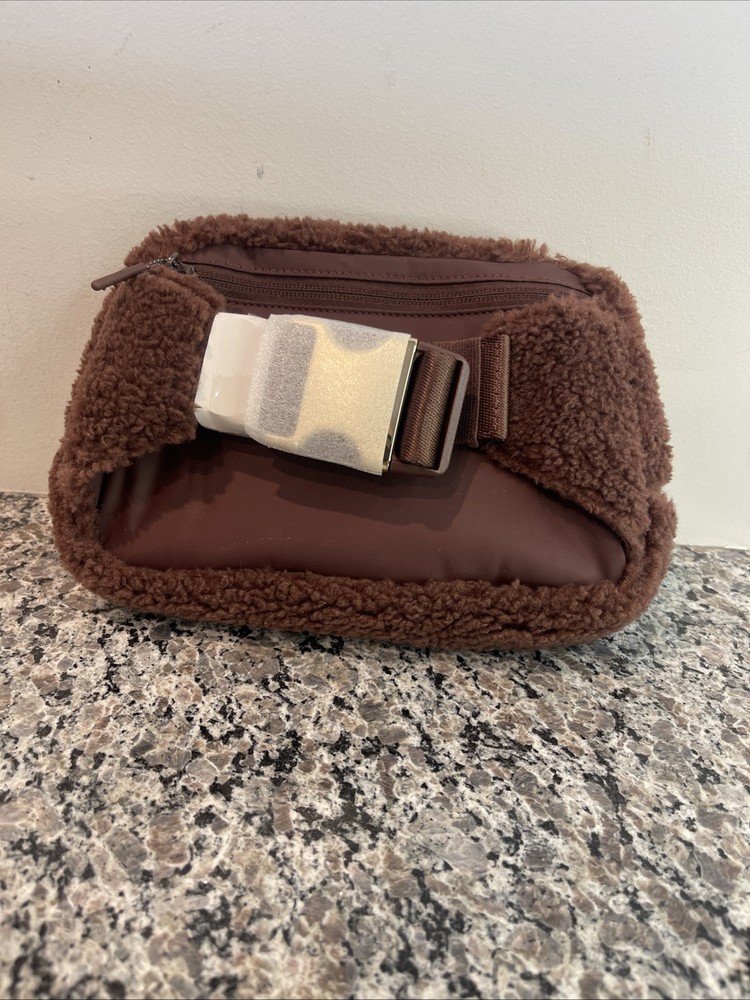 Lululemon Sherpa Fleece Belt Bag in Brown Earth with Gold Buckle Crossbody