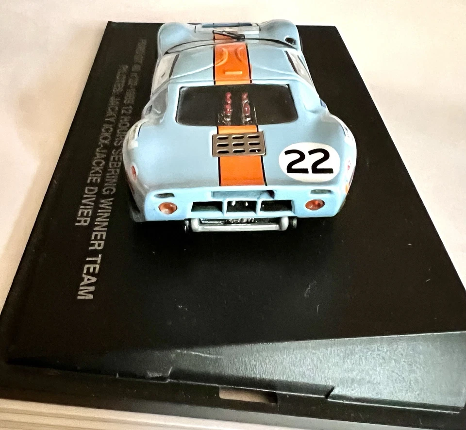 Spark Ford GT40 #22 Winner 12 Hour Sebring 1969 Ickx Divier 1/43 Scale Eagle Rac - Image 3 of 4