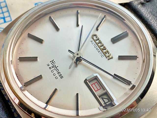 jantiques サロペット 白 vintage WTS] Seiko White Sunburst dial 