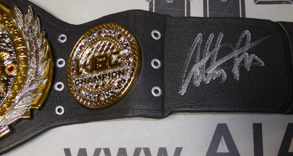 Cinturón de campeonato de juguete firmado por Urijah Faber y Anthony Pettis WEC CERTIFICADO DE AUTENTICIDAD PSA/DNA UFC Foto 2 de 4