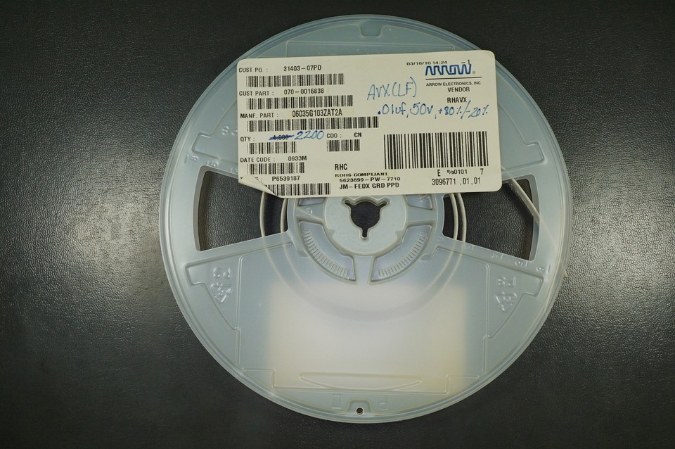20 Condensatori Assiali AVX SA105E103MAA 0.01uF 50V 20% - Nuovi Vecchio Stock