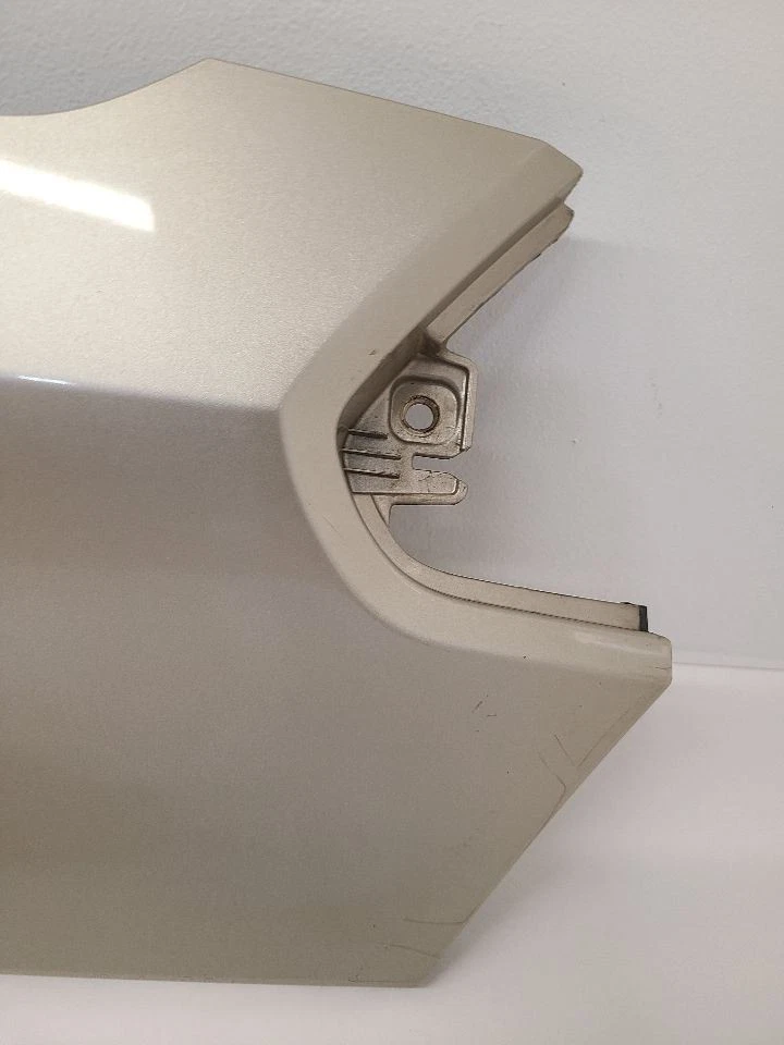 15-21 KIA SEDONA RH RIGHT QTR SLIDING DOOR TRACK COVER 83915A9000 Foto 2 de 4