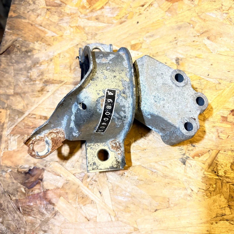 Fiat Panda 2003-2012 Upper Engine Mount Front Right Side 46800409 - Image 2 of 4