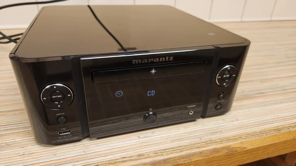 Receptor de CD de Rede All-in-one Marantz M-CR611 - Imagem 2 de 4