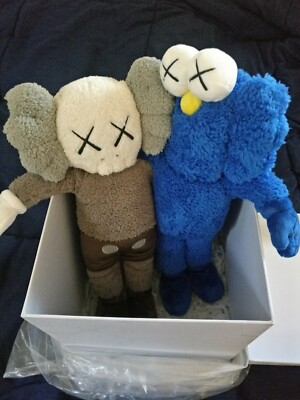 Pink Kaws Kaws Plush Keychain KAWS Seeing Watching Blue BFF Grey