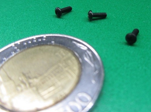 18-8 Black Oxide Pan Head Phillips Machine Screw 0-80 x 3/16", 150 pcs - Picture 5 of 11
