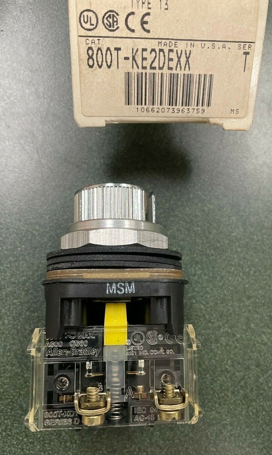 ALLEN-BRADLEY 800T-KE2DEXX SER.T