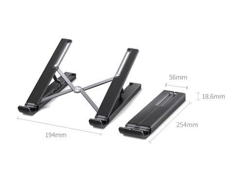 Ugreen USB-C to USB 3.0, HDMI, SD and TF Card Reader Docking - Picture 3 of 5