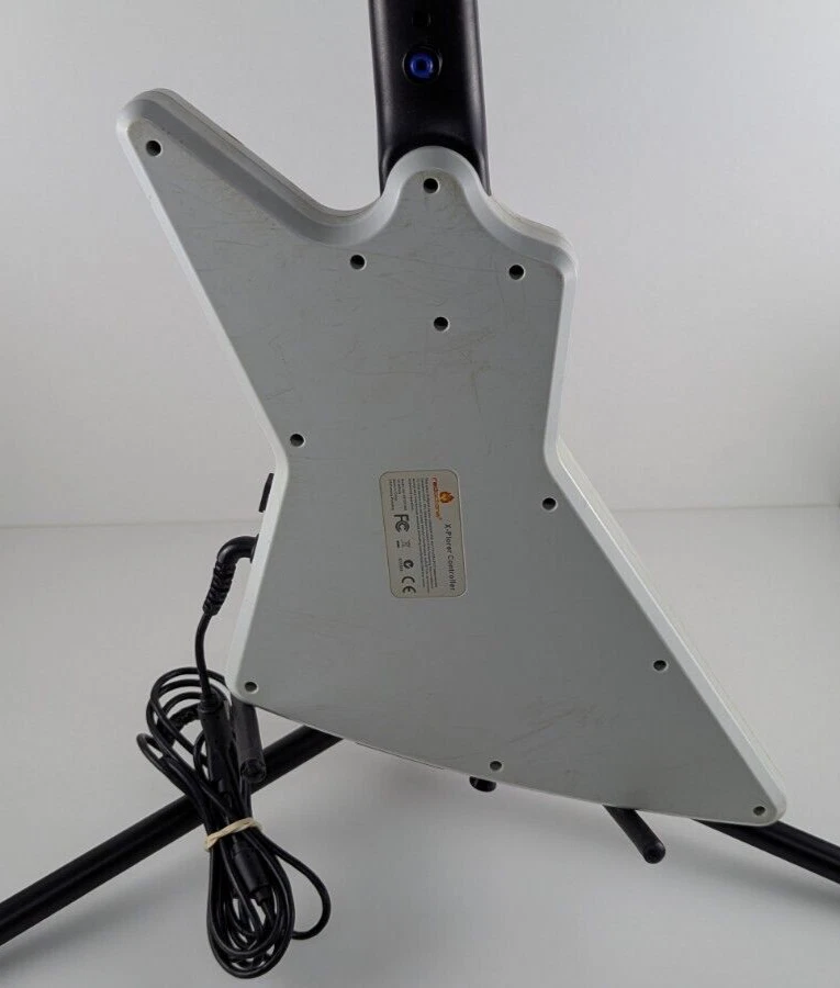 Guitar Hero Xplorer Wired Xbox 360 Controller Tested - Image 3 of 4