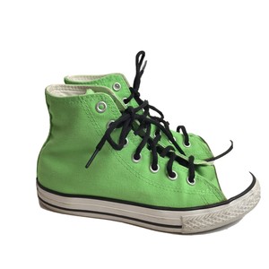 lime green chuck taylors converse
