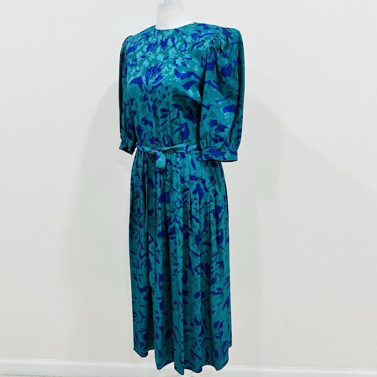 adrianna papell vintage blue dress Original Clothing for Women for sale ACCESSORIES Elmont Long Sleeve Maxi Size:Just The Wig Soft and pretty