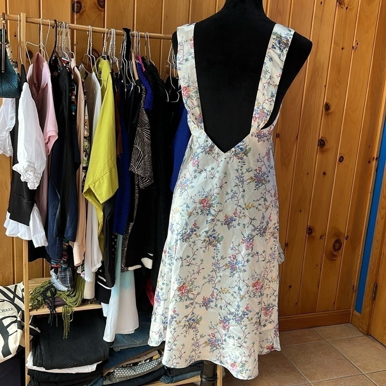 UNDERCOVER Abito Slip Vintage Victoria’s Secret Etichetta Oro Floreale Crema Piccolo ​​​​​​​​​​​​​​​​​​​​​​​​​​​​​​​​​​​​​​​​​​​​​​​​