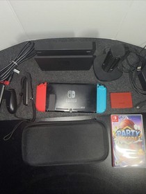 Nintendo Switch HAC-001 (-01) Neon Red & Blue 1 Game + extras Bundle Tested