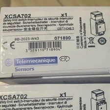 Telemecanique XCSA702 XCS-A702 safety limit switch New in Box