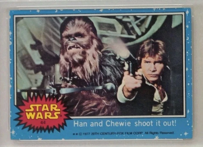 1977 TOPPS STAR HAN AND CHEWIE SHOOT IT OUT ! #44 GRADED 8 SERIES 1 - Image 2 of 4