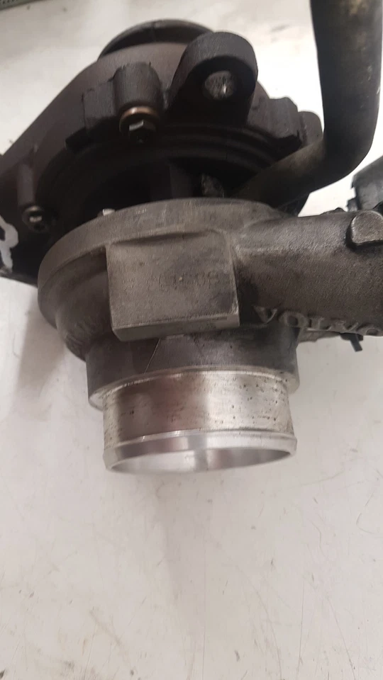 CARGADOR TURBO VOLVO XC70 V70 S80 2.0 D3 DIÉSEL 5 CILINDROS 2010-15 31331331 GTC1444VZ Foto 4 de 4