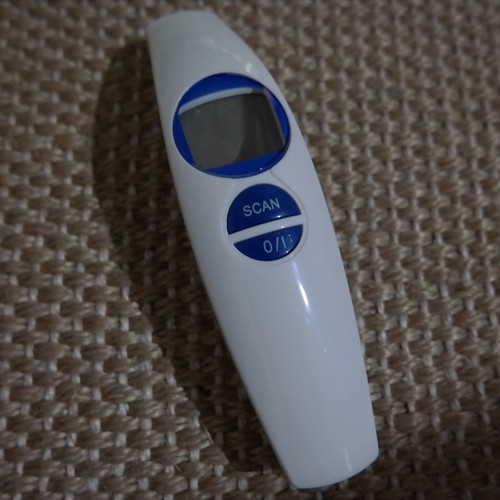 NON WORKING ZenBaby - Non-contact Thermometer - White FR800