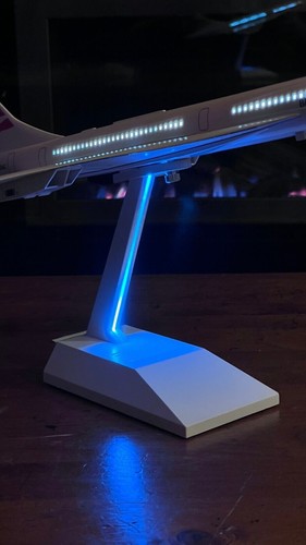 Large LED Plane Models ✈️ Cabin Lights & Landing Gear 20+ Airlines Qantas etc - Picture 7 of 60