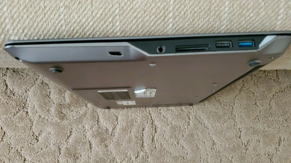 Notebook Intel OEM Ultrabook B14Y 14" Intel Quad Core i5, SSD, 8GB Ram, Win 10  - Imagem 4 de 4