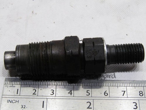 Mitsubishi Delica L400 94-96 2.8 4M40 diesel injector - 第 1/4 張圖片