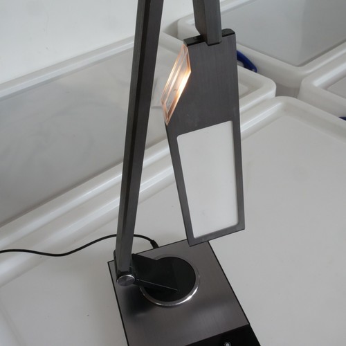 TaoTronics TT-DL16 Dimmable LED Desk Lamp USB Touch Control - Picture 3 of 5