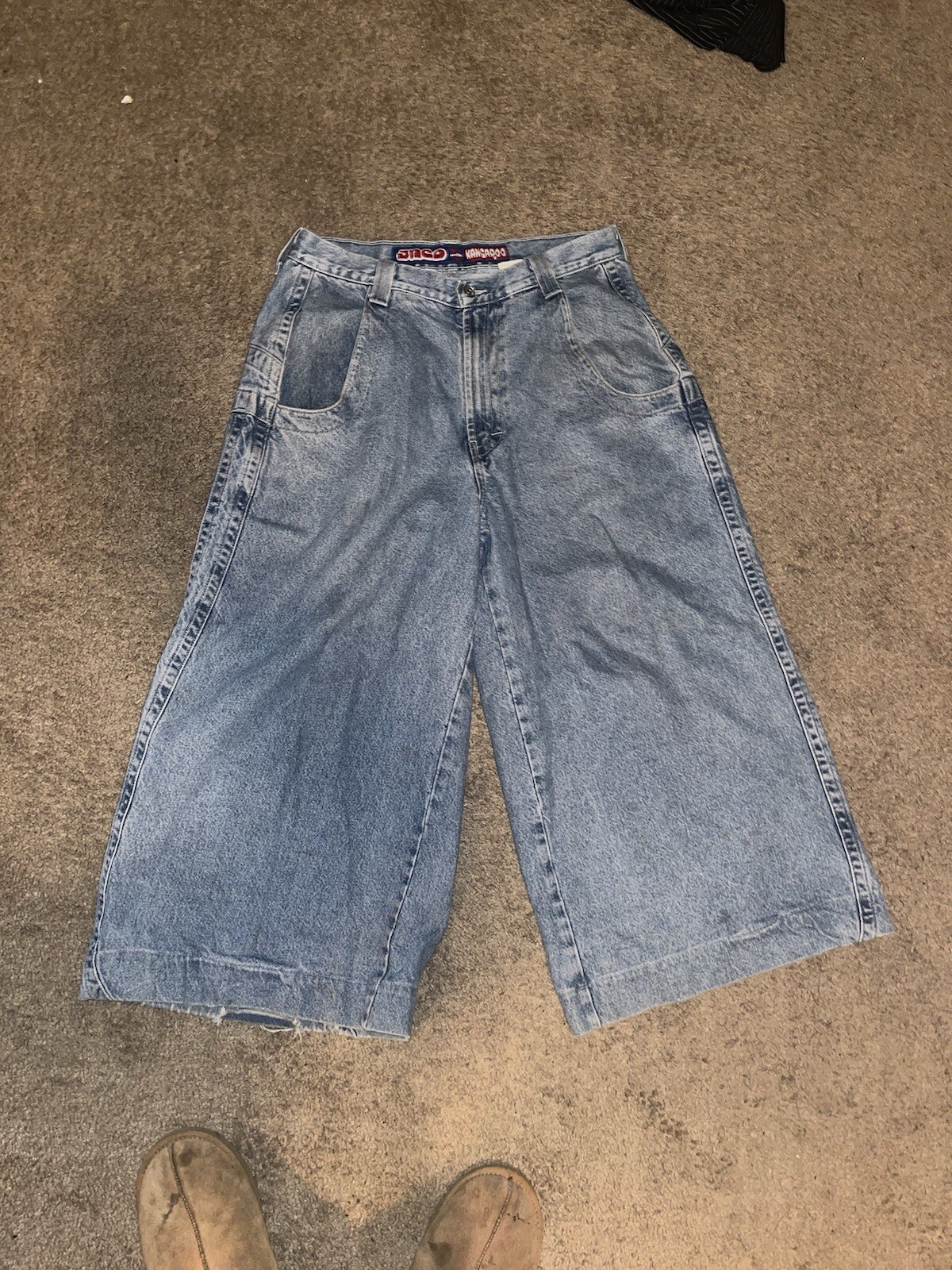 Picture 2 of 5