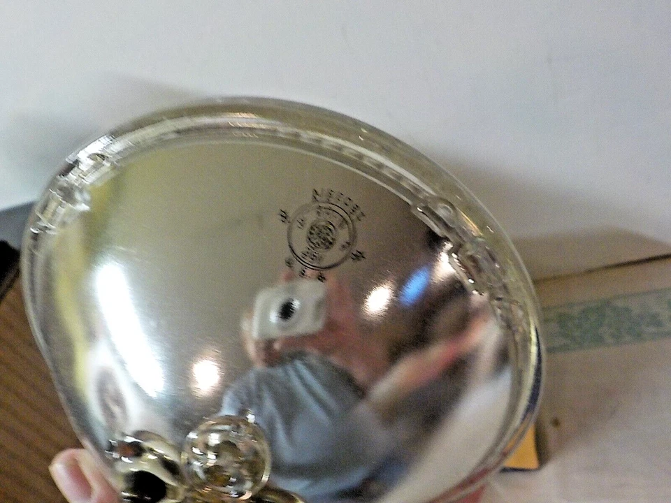 Case of 12 New Old Stock GE Sealed Beam Lamp / Light 300 watt Airport Par 56 - Image 3 of 4