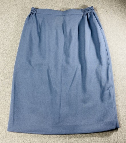Women Elegant Dress Skirt Lined Size 11 Light Blue