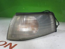 Clignotant Nissan SUNNY