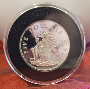 Bahama 1973 "Proof" Five Dollar Silver Coin ... Lot # 0003