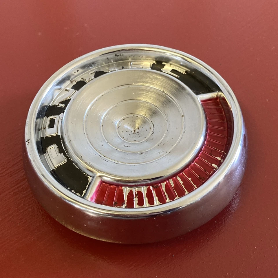 1957 PONTIAC CHIEFTAIN CATALINA STEERING WHEEL HORN RING BUTTON - Image 4 of 4