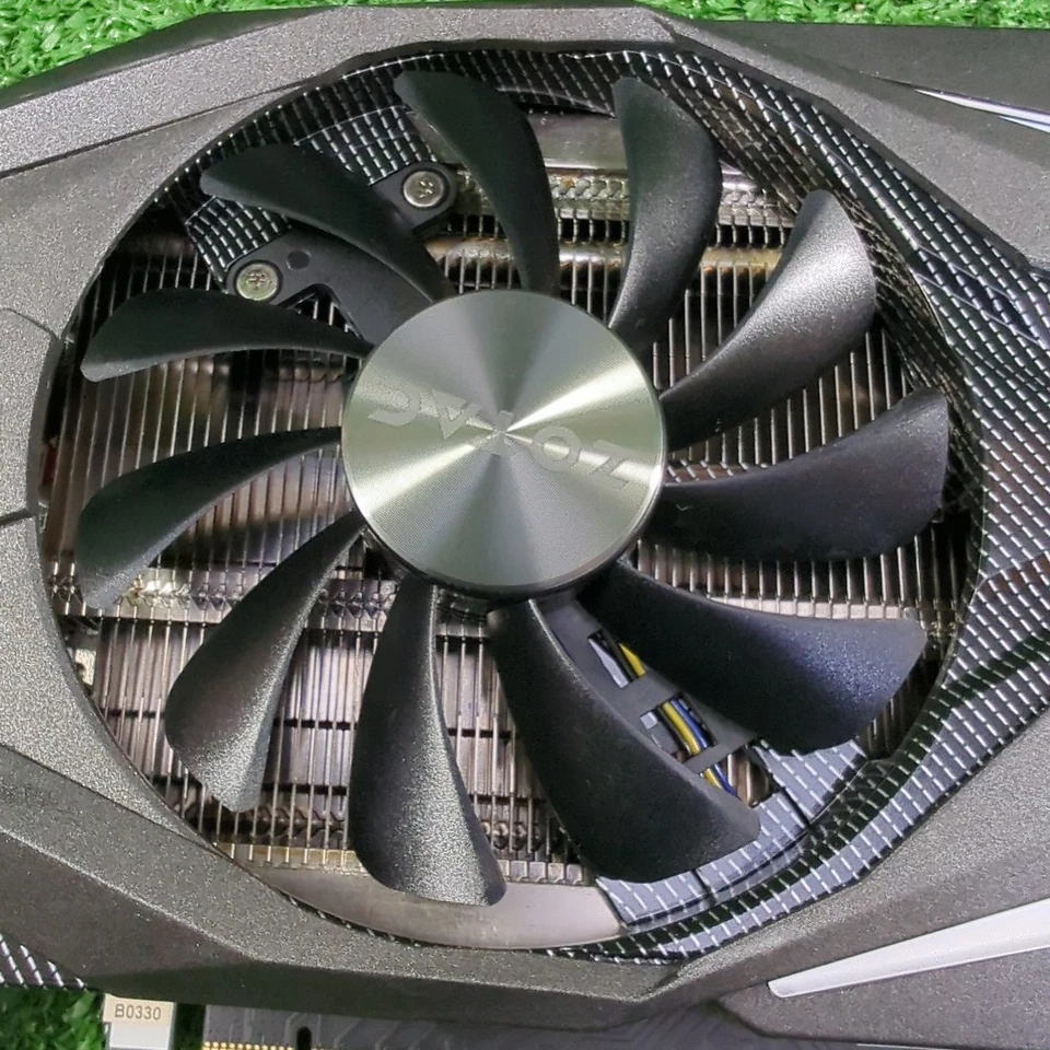 ZOTAC GEFORCE GTX1070 AMP EXTREME 8GB - Image 3 of 4