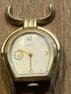 1943 Rare 17J ALFA ''Horseshoe'' Watch with Sub-second @ 9 and Running!!