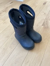 BOGS classic High Handle Waterproof Insulated Youth Boots Black Sz 10