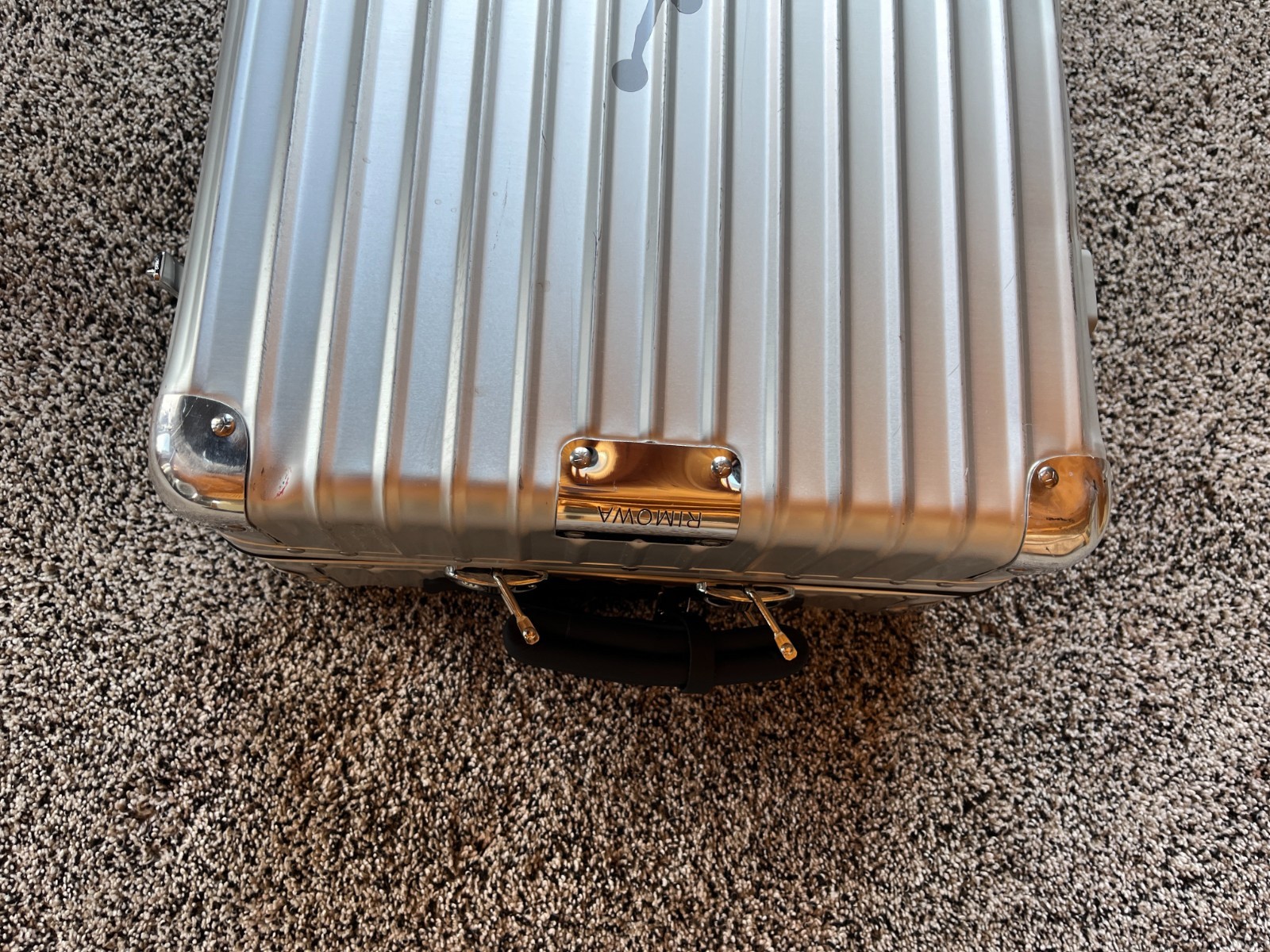 RIMOWA x Air Jordan”, “Aluminum Cabin / Carry-On”, and “Pre-Owned thumbnail 7