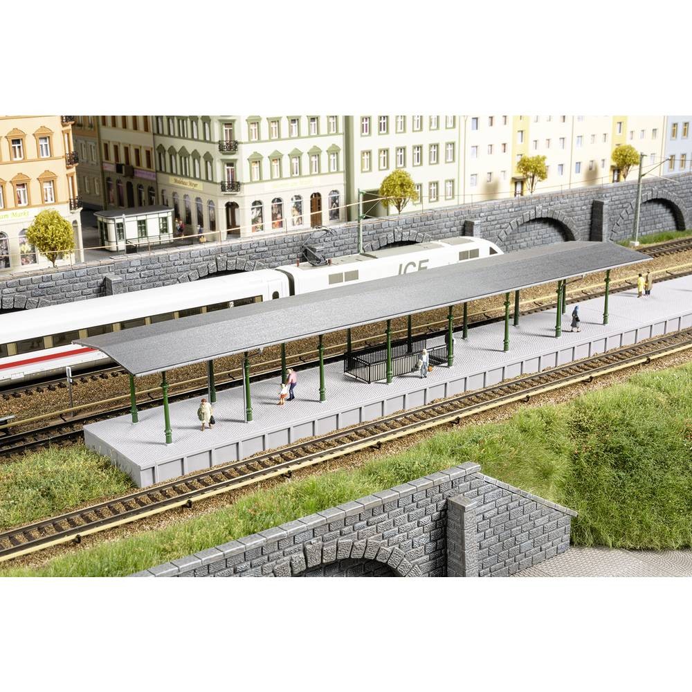 TT Quai Auhagen 13355 quai de gare réaliste pour habiller vos voies vides