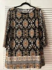 Susan Graver Multi-Color Geometric Top - Size MP