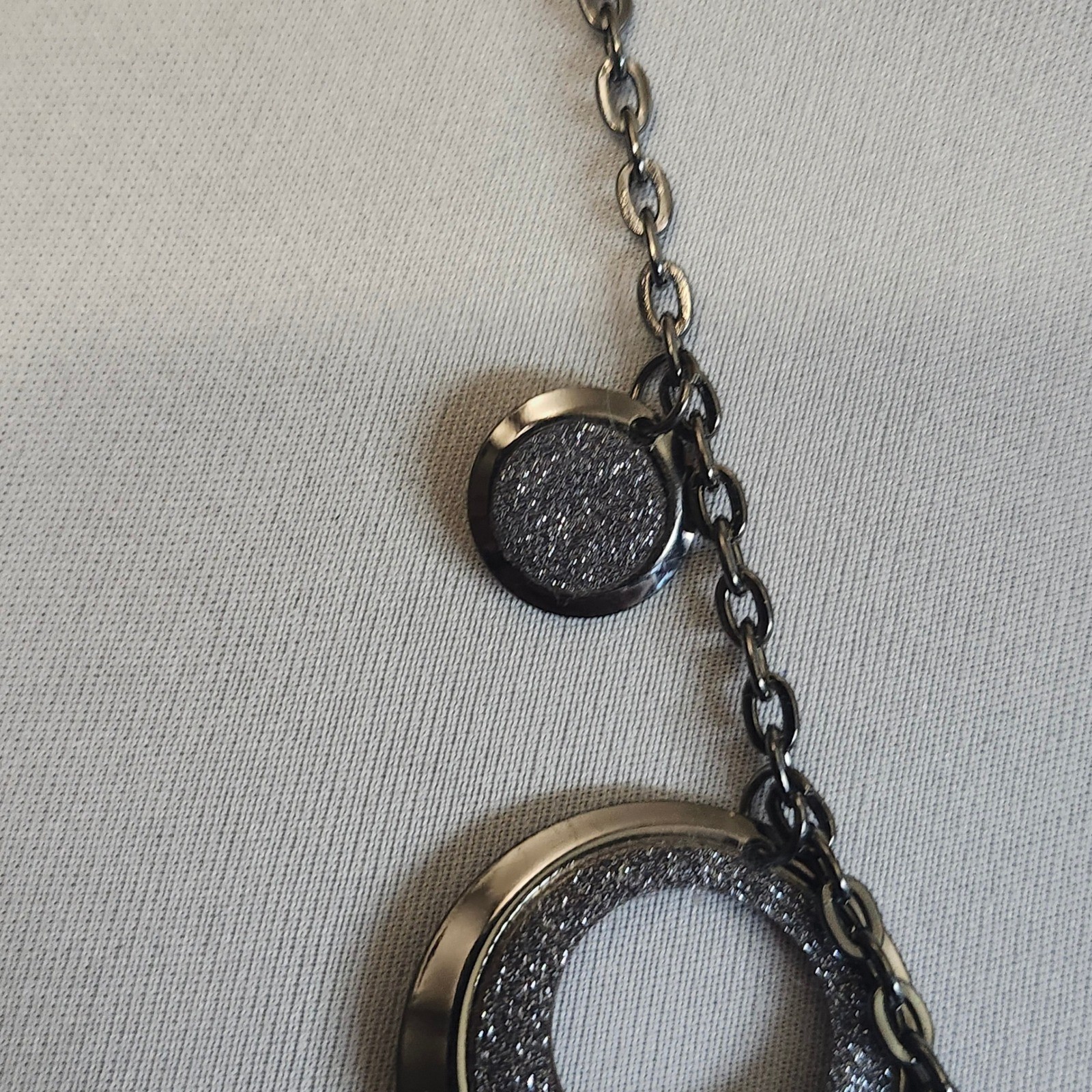 Picture 4 of 5