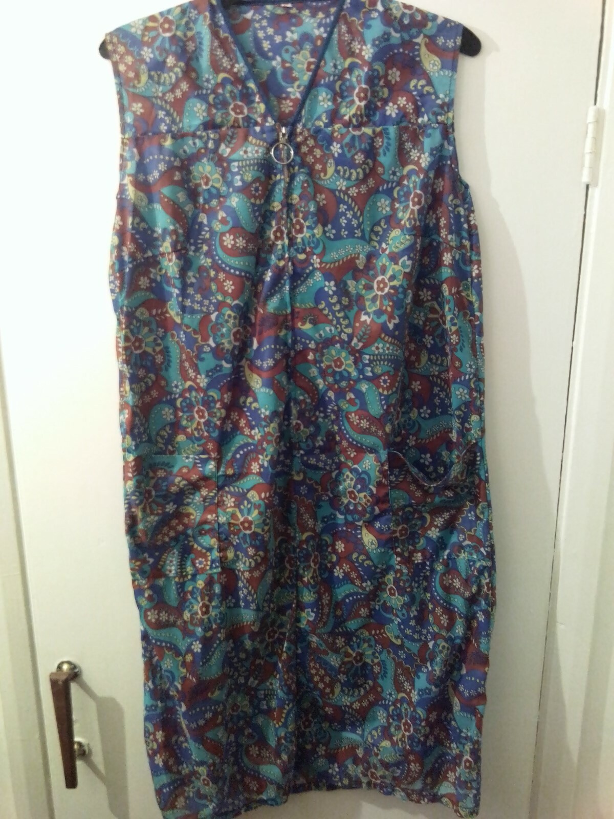 Picture 1 of 4