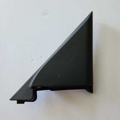 2001-2005 Honda Civic Sedan RH Side Mirror Inside Corner Trim 76220-S5A-0030