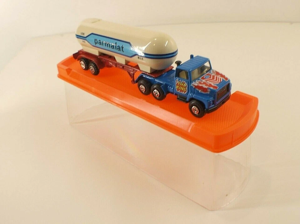 Guiloy España Camión FORD Cisterna PARMALAT Nuevo En Caja MIB 1/64 - Imagen 4 de 4