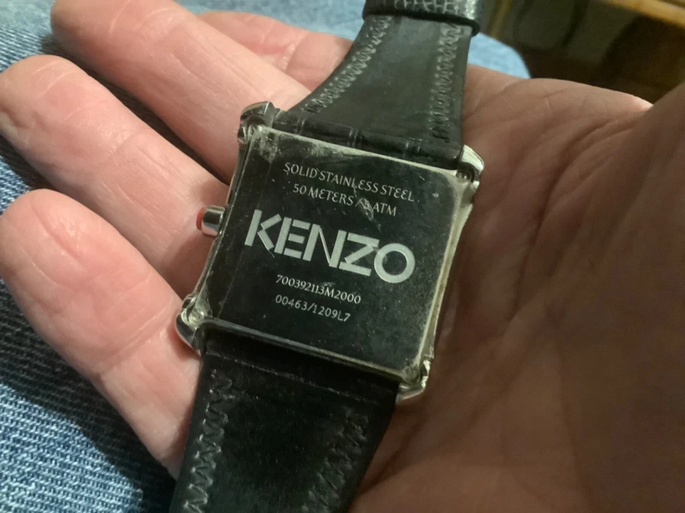 the world is beautiful reloj kenzo para mujer esfera fregona sólida ¡precio limpio correcto! Foto 2 de 4